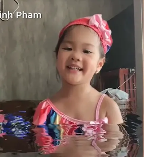 xuc-dong-ong-bi-ung-thu-quay-clip-gui-cho-con-gai-sau-nay-xem-lai-tung-cau-chu-nghe-long (112)