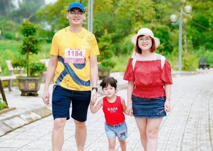 xuc-dong-ong-bi-ung-thu-quay-clip-gui-cho-con-gai-sau-nay-xem-lai-tung-cau-chu-nghe-long (13)