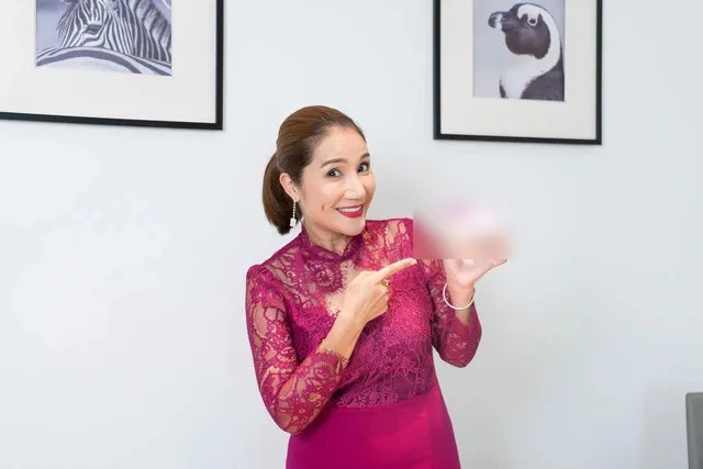 mc-cat-tuong-khoc-nuc-no-len-tieng-xin-loi-khan-gia-sau-lum-xum-quang-cao-lo-khong-dung-su-that (5)