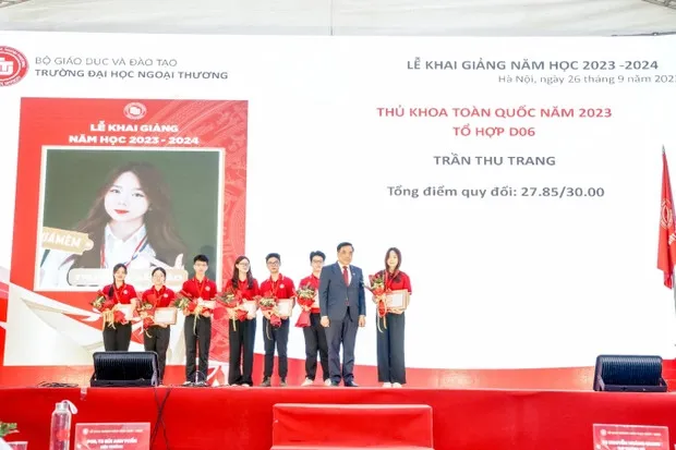 7-thu-khoa-toan-quoc-cac-khoi-cung-chon-harvard-viet-nam-lam-ben-do-truong-co-diem-chuan-thap-nhat-o-muc-26-2 (5)