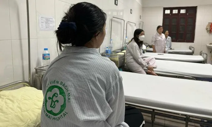 thuong-xuyen-mat-ngu-moi-dem-ngu-2-3-tieng-nguoi-phu-nu-di-kham-thi-bi-yeu-cau-nhap-vien-tam-than (2)