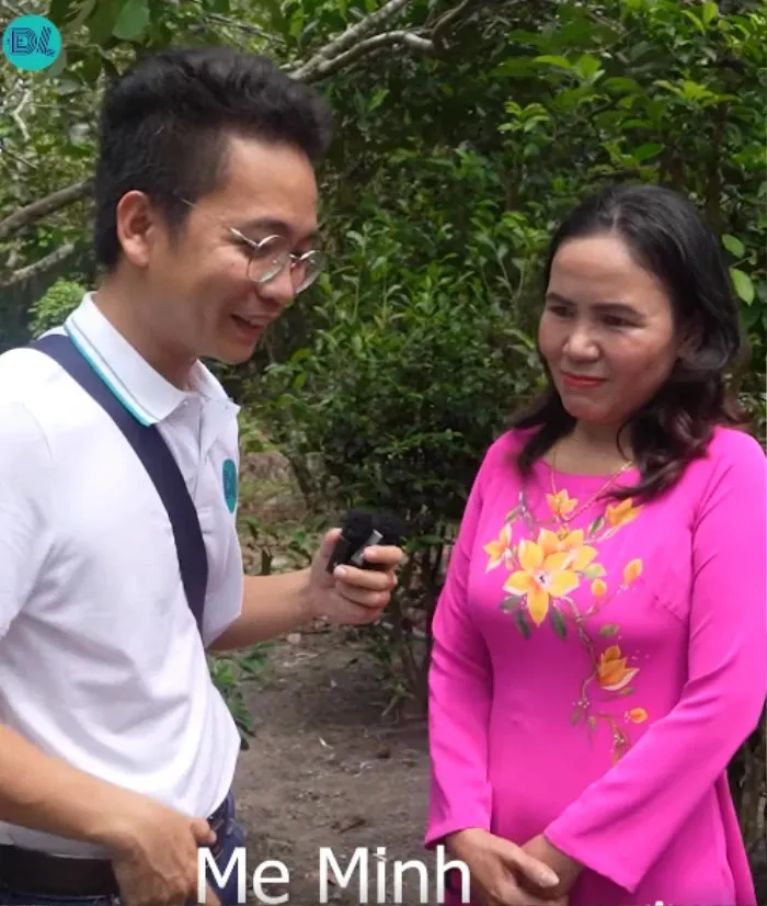 co-gai-nang-20-ky-len-xe-hoa-duoc-chong-dien-trai-cong-tren-lung-me-chu-re-noi-mot-cau-gay-chu-y (9)