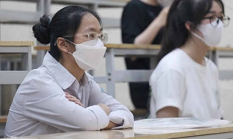 sinh-vien-nhap-hoc-xong-truong-dai-hoc-bat-ngo-tang-hoc-phi-so-tien-lon-hon-nhieu-so-voi-de-an-tuyen-sinh (4)