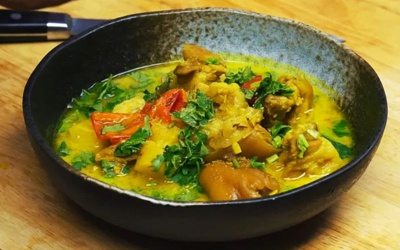 chan-dong-mon-chom-chom-chien-du-kien-onh-tac-mxh-dinh-cao-am-thuc-khien-dan-tinh-tron-mat (1111)