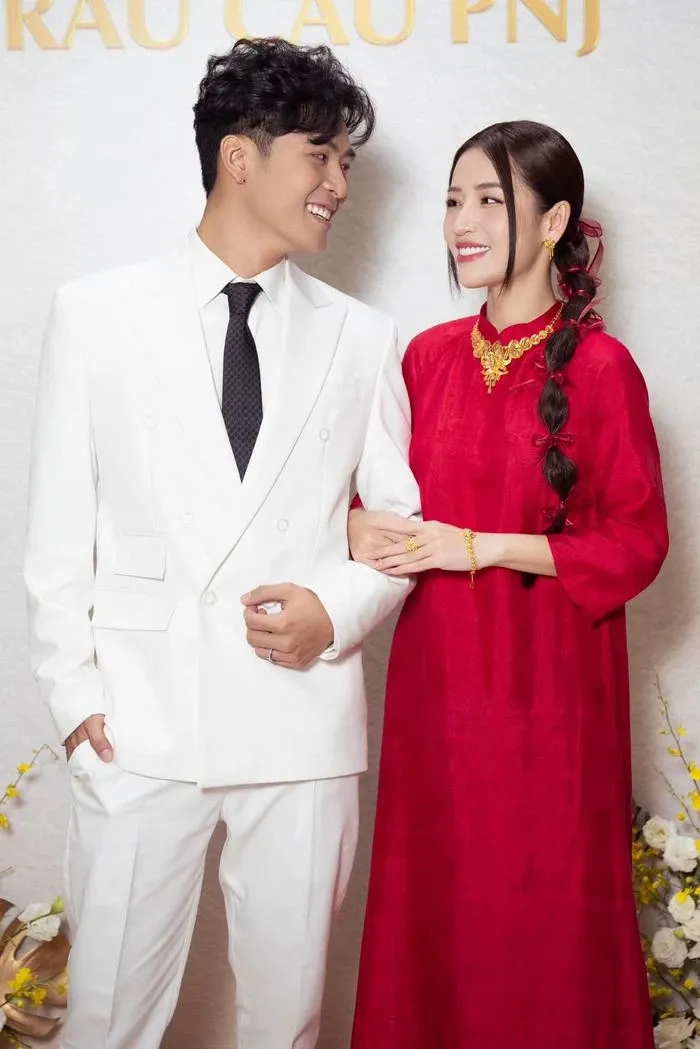 gin-tuan-kiet-tiet-lo-ly-do-chon-cot-moc-ki-niem-4-nam-up-sot-cau-hon-puka-khong-pjai-ngau-nhien (13)