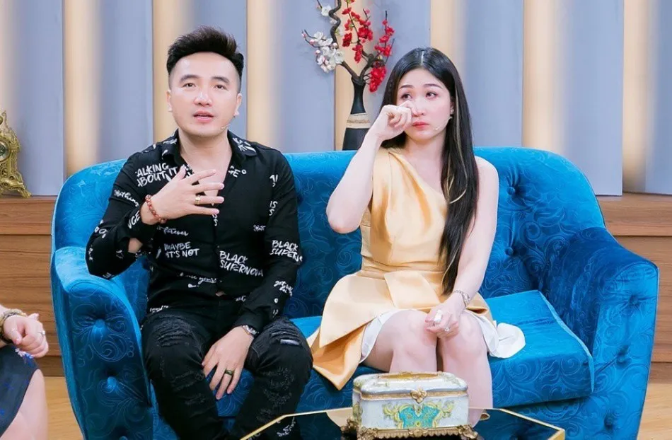 nam-ca-si-vbiz-gay-soc-khi-thua-nhan-co-co-rieng-voi-fan-nay-dot-ngot-xuong-toc-ly-do-khong-ngo (2)