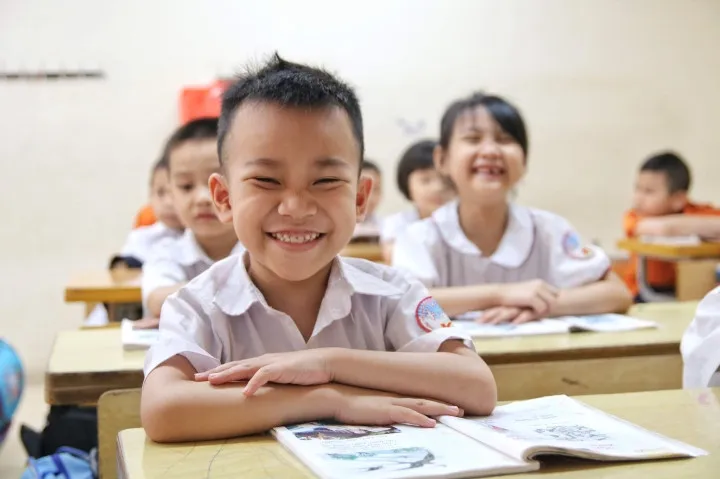 nam-hoc-2023-2024-5-dia-phuong-mien-hoc-phi-cho-hoc-sinh-cac-cap-phu-huynh-cap-nhat-som (4)