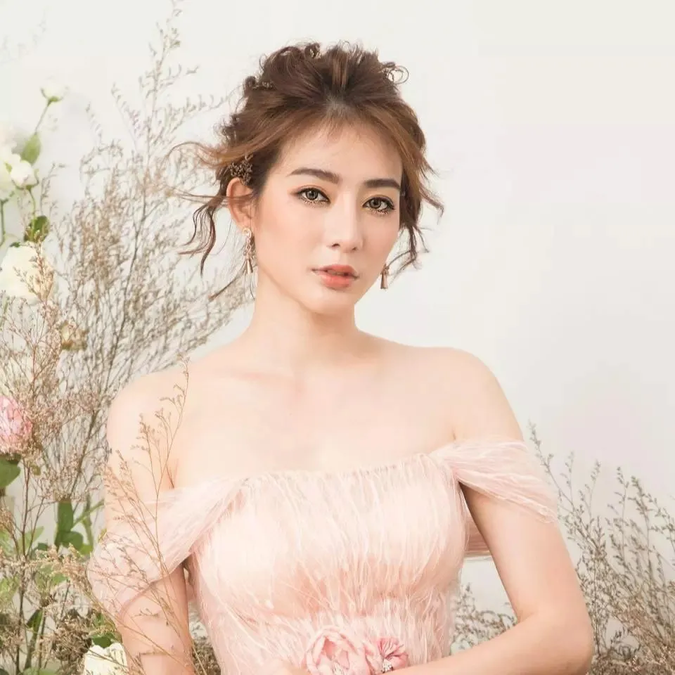 nu-dien-vien-vbiz-thong-bao-tan-vo-sau-5-nam-ket-hon-voi-chong-ngoai-quoc-tu-nhan-minh-co-loi (2)