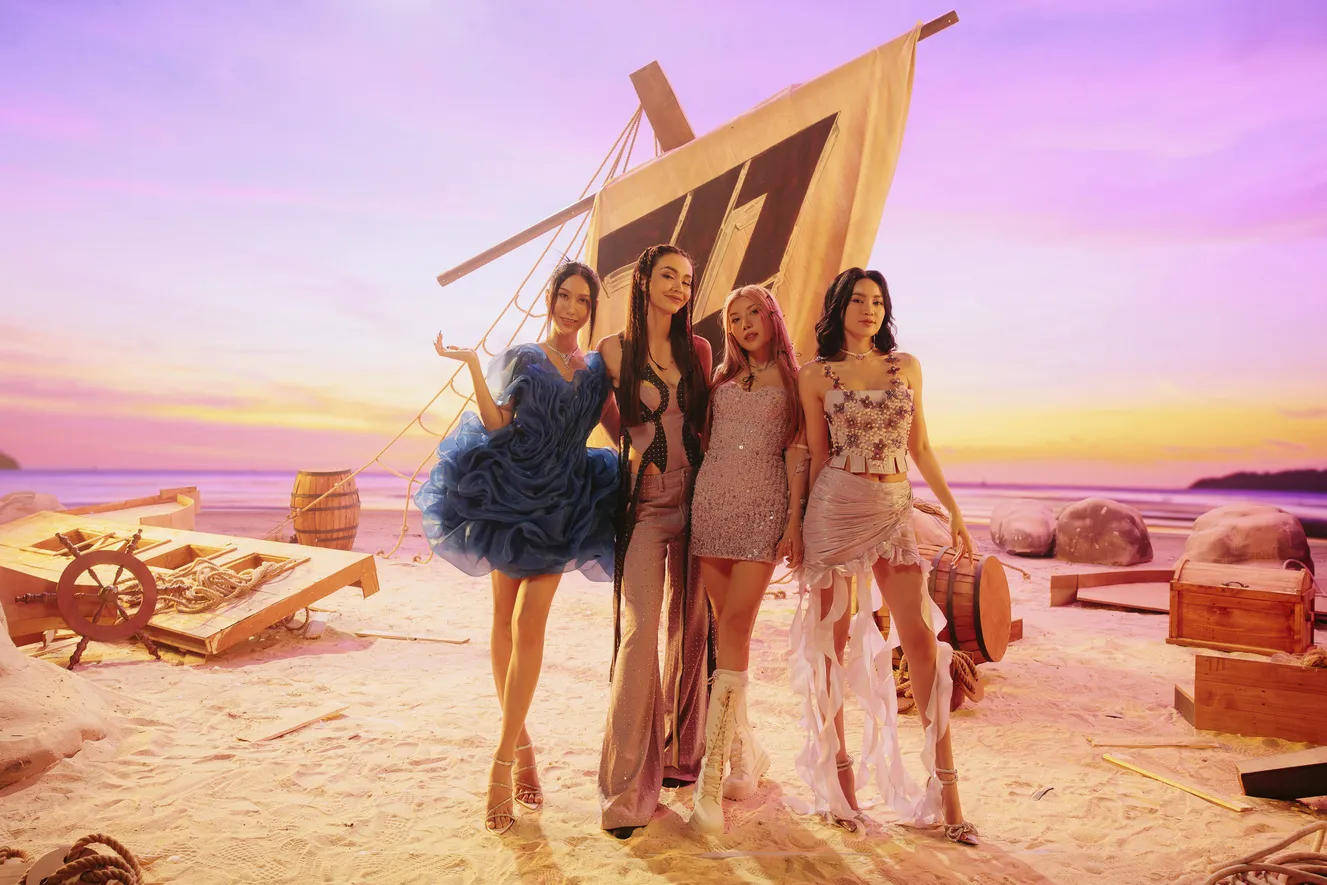 mv-chu-de-chi-dep-dap-gio-re-song-gay-choang-ve-do-dau-tu-ve-trang-phuc (13)