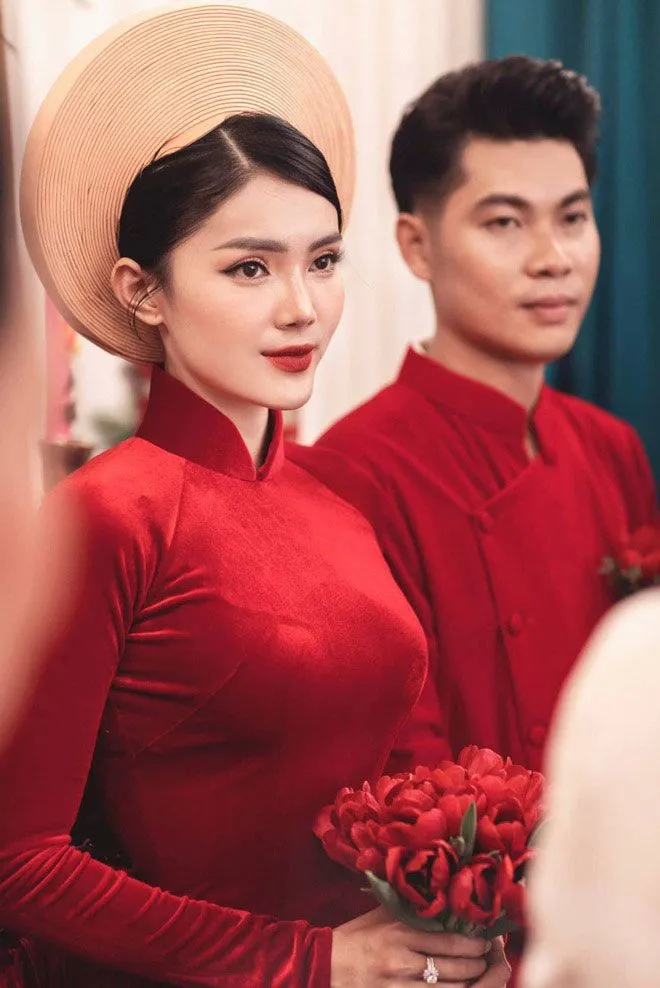 co-gai-dong-nai-duoc-ong-noi-dat-ten-doc-nhat-chua-ai-trung-lon-len-chong-ruoc-ve-dinh-bang-dan-xe-50-ty (5)