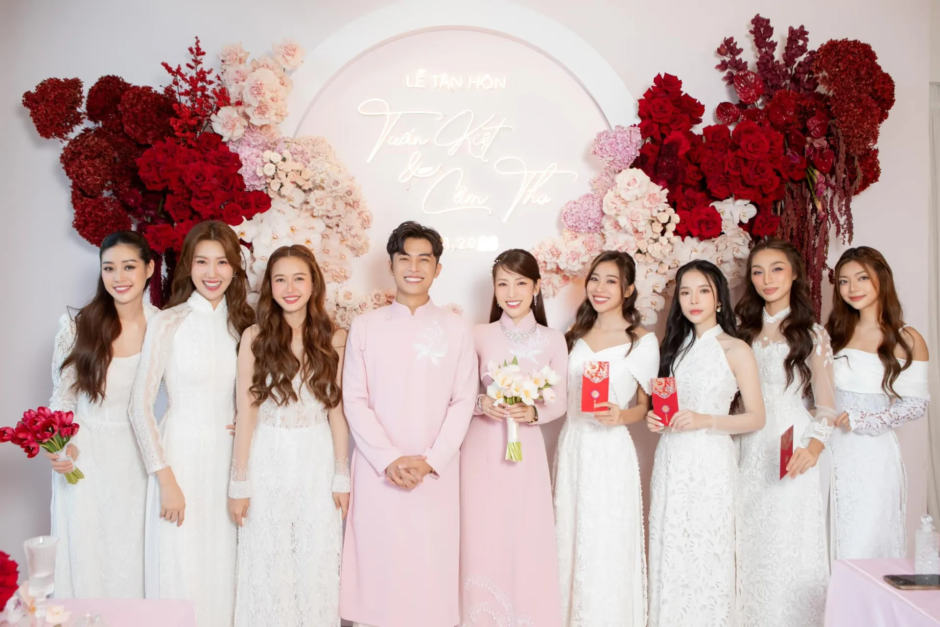 mot-sao-nu-bi-puka-chat-vat-vi-khac-biet-giua-dan-be-trap-khach-moi-xit-keo-vi-lam-noi (3)