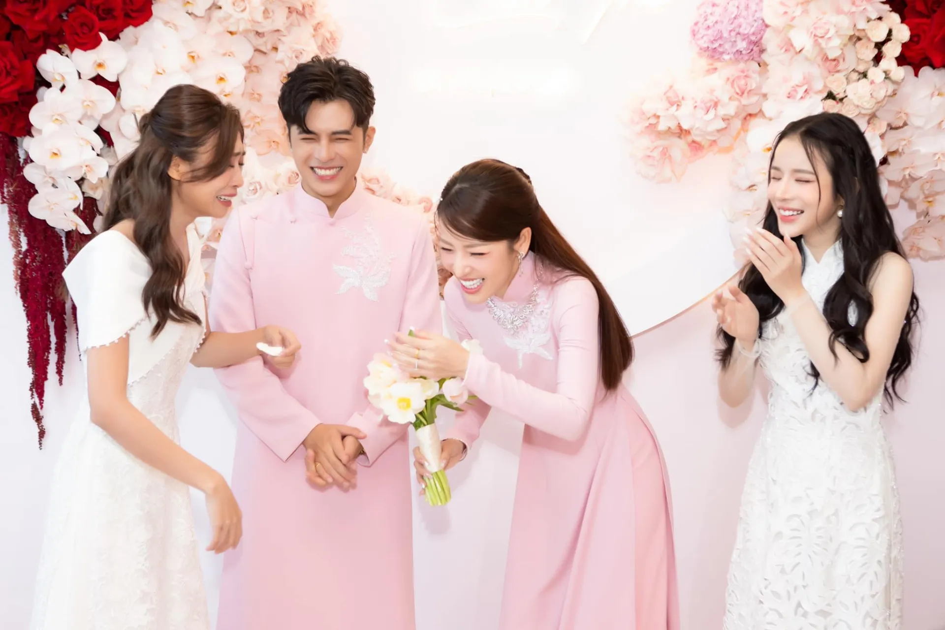 mot-sao-nu-bi-puka-chat-vat-vi-khac-biet-giua-dan-be-trap-khach-moi-xit-keo-vi-lam-noi (5)