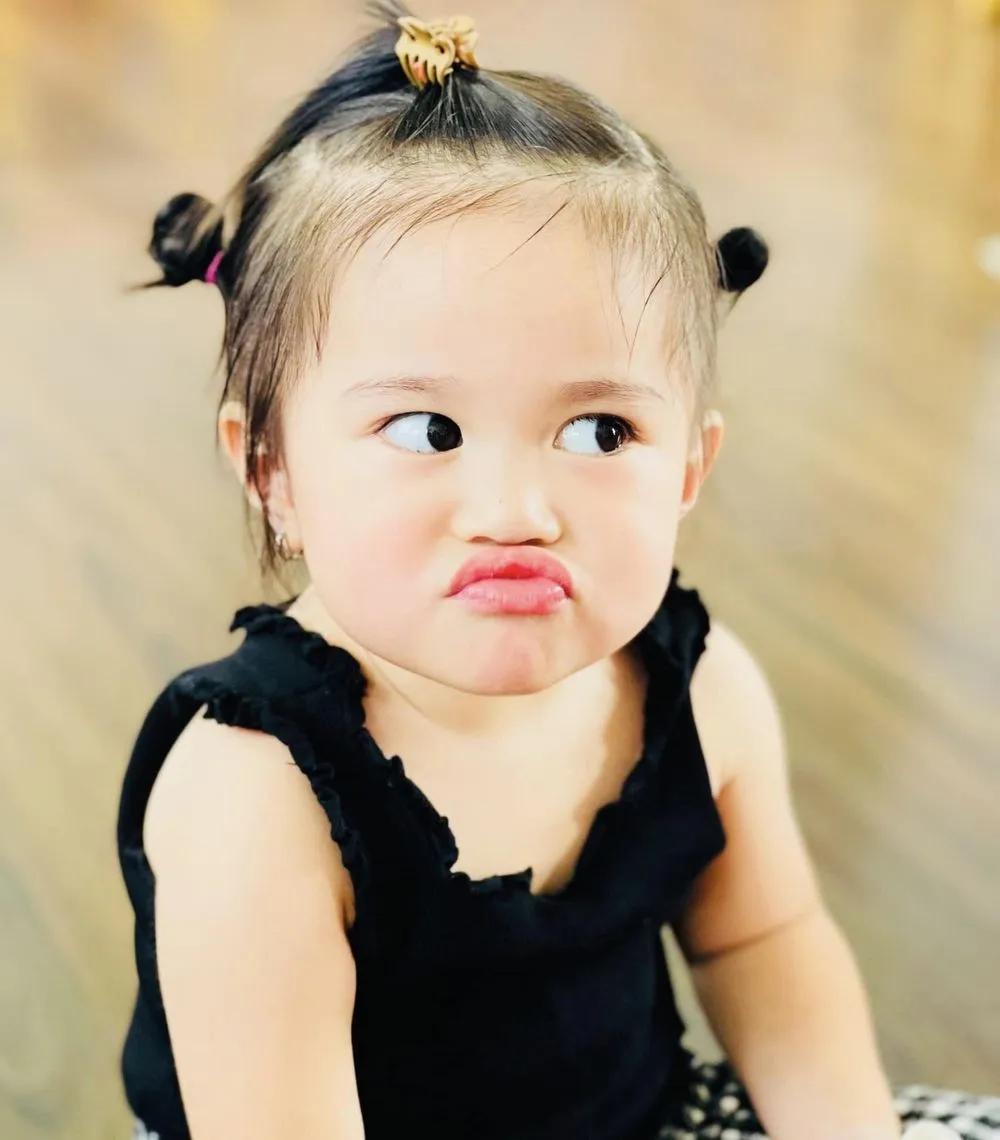 ai-nu-thu-2-nha-le-duong-bao-lam-noi-tieng-co-guong-mat-uat-han-giong-bo-hinh-anh-moi-nhat-khien-cdm-day-song (113)