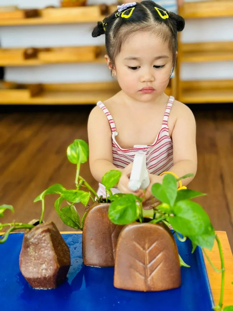 ai-nu-thu-2-nha-le-duong-bao-lam-noi-tieng-co-guong-mat-uat-han-giong-bo-hinh-anh-moi-nhat-khien-cdm-day-song (14)