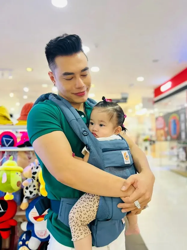 ai-nu-thu-2-nha-le-duong-bao-lam-noi-tieng-co-guong-mat-uat-han-giong-bo-hinh-anh-moi-nhat-khien-cdm-day-song (6)