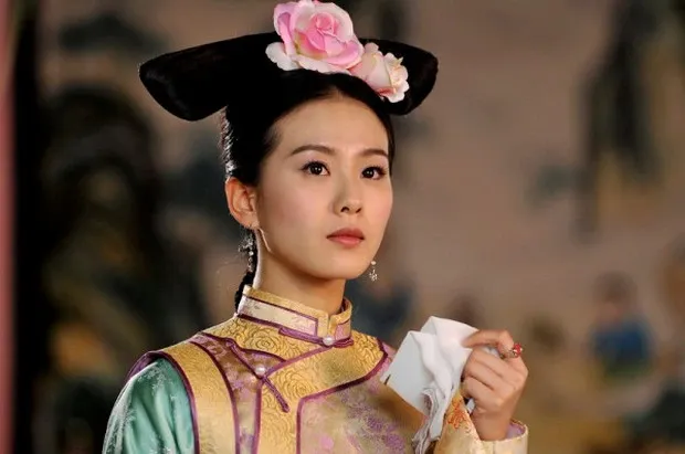 2-nam-chinh-bang-tuoi-nhau-dong-cung-vai-nhung-ai-cug-tuong-la-bo-con-ngoai-hinh-chenh-lech-khan-gia-khong-ngo (6)