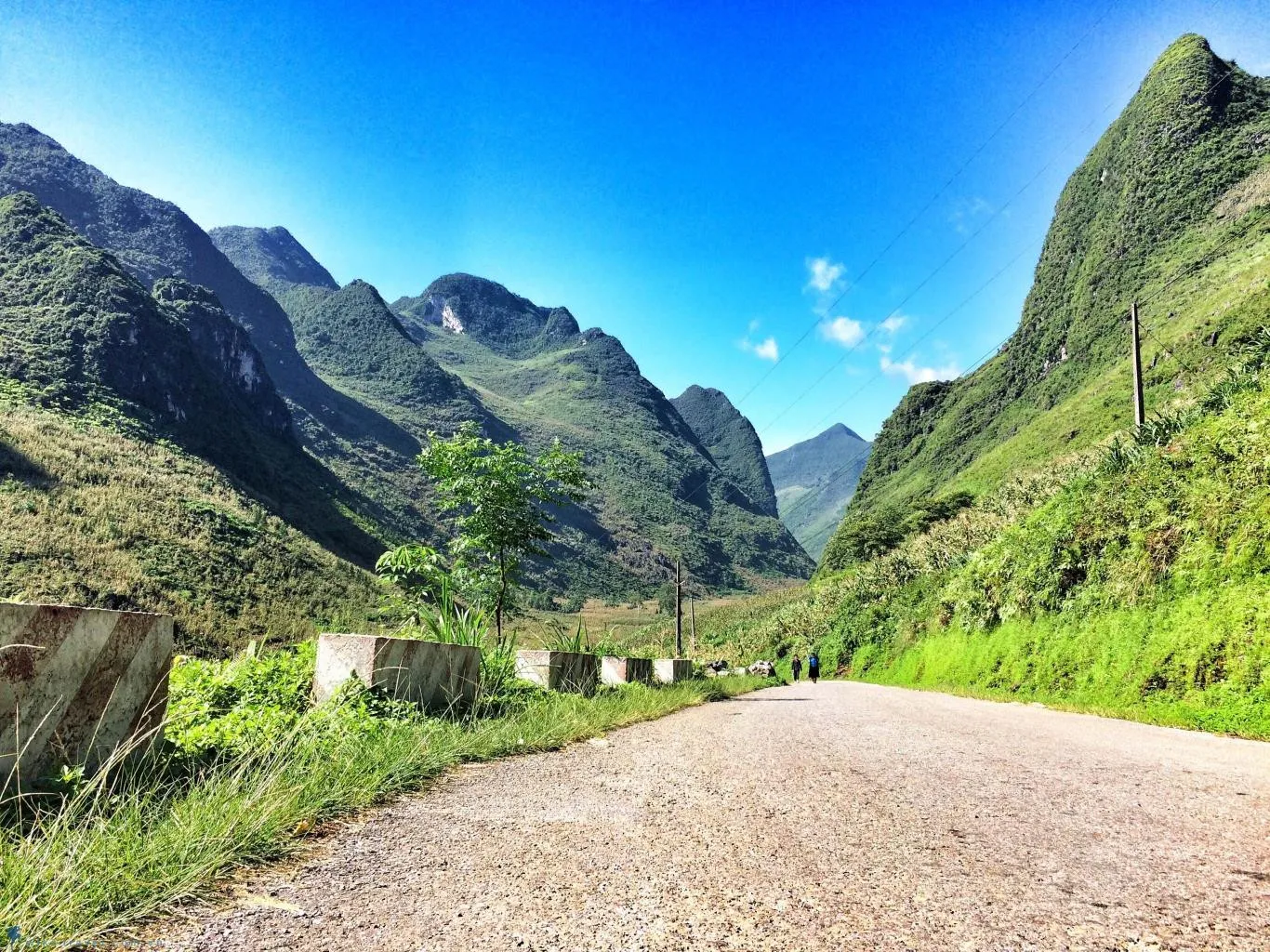 nu-du-khach-nuoc-ngoai-khoc-nac-khi-di-duong-deo-ha-giang-nghe-ly-do-nguoi-viet-tu-hao (8)