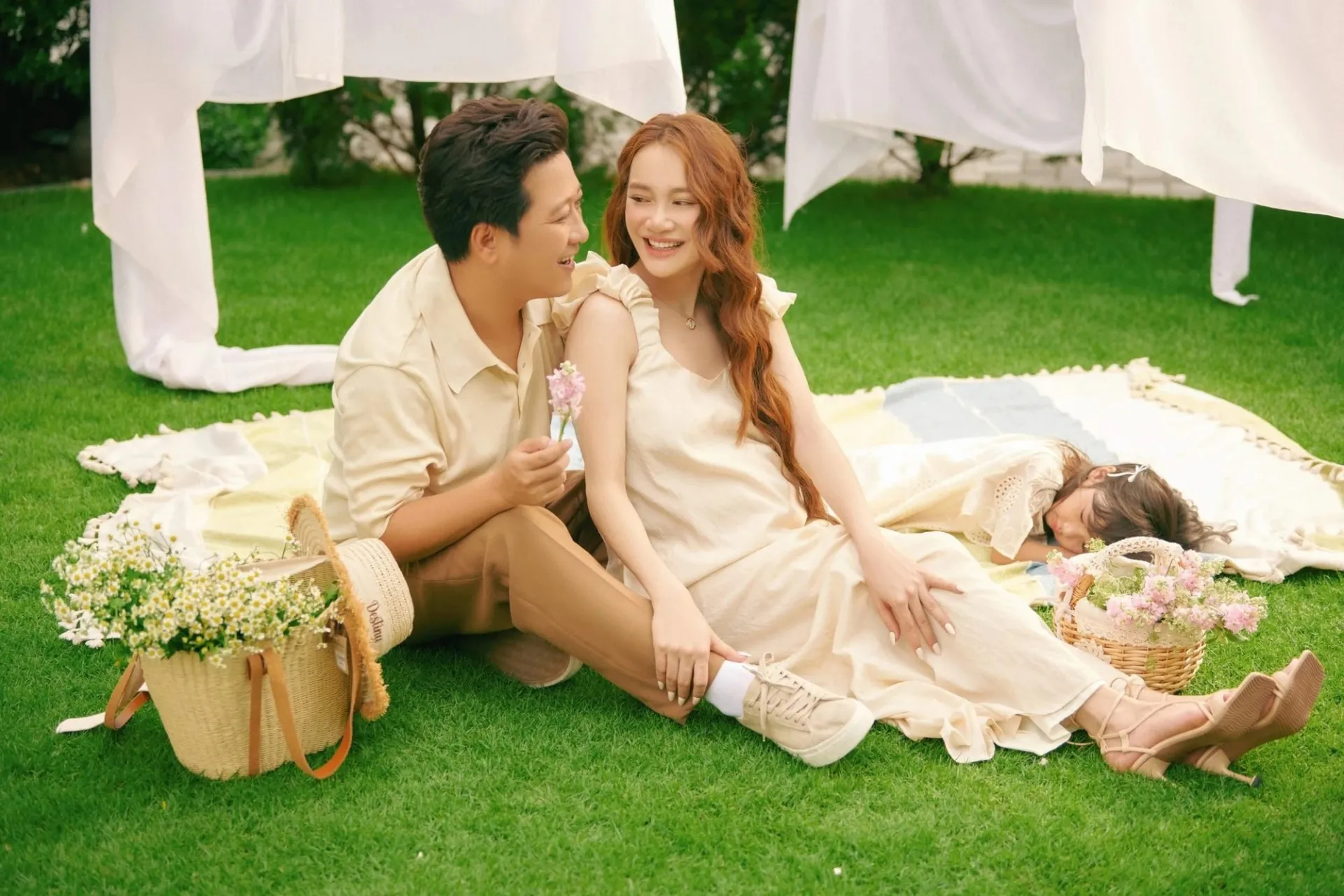 nha-phuong-hiem-hoi-nhac-ve-man-cau-hon-chiem-song-truyen-hinh-cua-truong-giang (5)