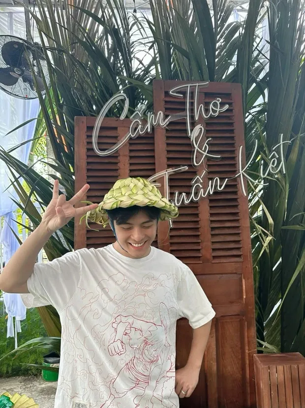 gin-tuan-kiet-lo-dien-truoc-gio-g-dam-cuoi-dong-thap-dan-dao-viet-check-in-lo-them-chi-tiet-doc-la (10)