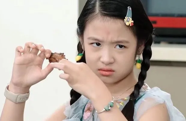 sao-nhi-gia-dinh-la-so-1-len-tieng-sau-khi-bi-reo-ten-trong-clip-to-thai-do-ngoi-sau-khi-dong-phim (4)