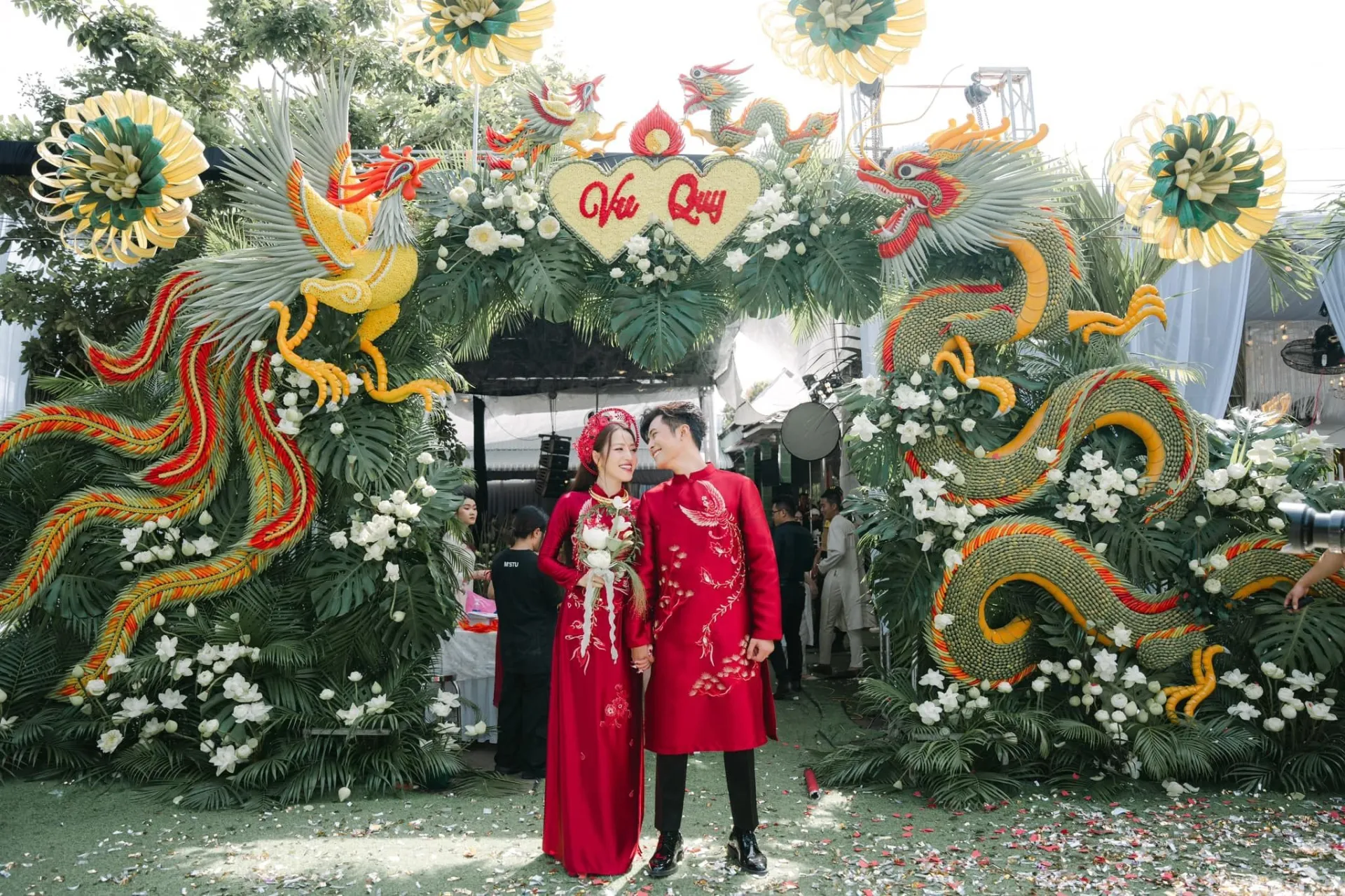 puka-len-tieng-ve-tin-moi-thiep-moi-chi-di-1-nguoi-tai-dam-cuoi-dong-thap-khien-gia-dinh-bi-goi-dien-tan-cong (41)