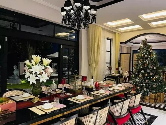 nam-dien-vien-vbiz-nam-bua-nua-thang-thong-bao-tim-vo-gia-tai-ket-xu-nhung-bao-nam-le-bong (9)