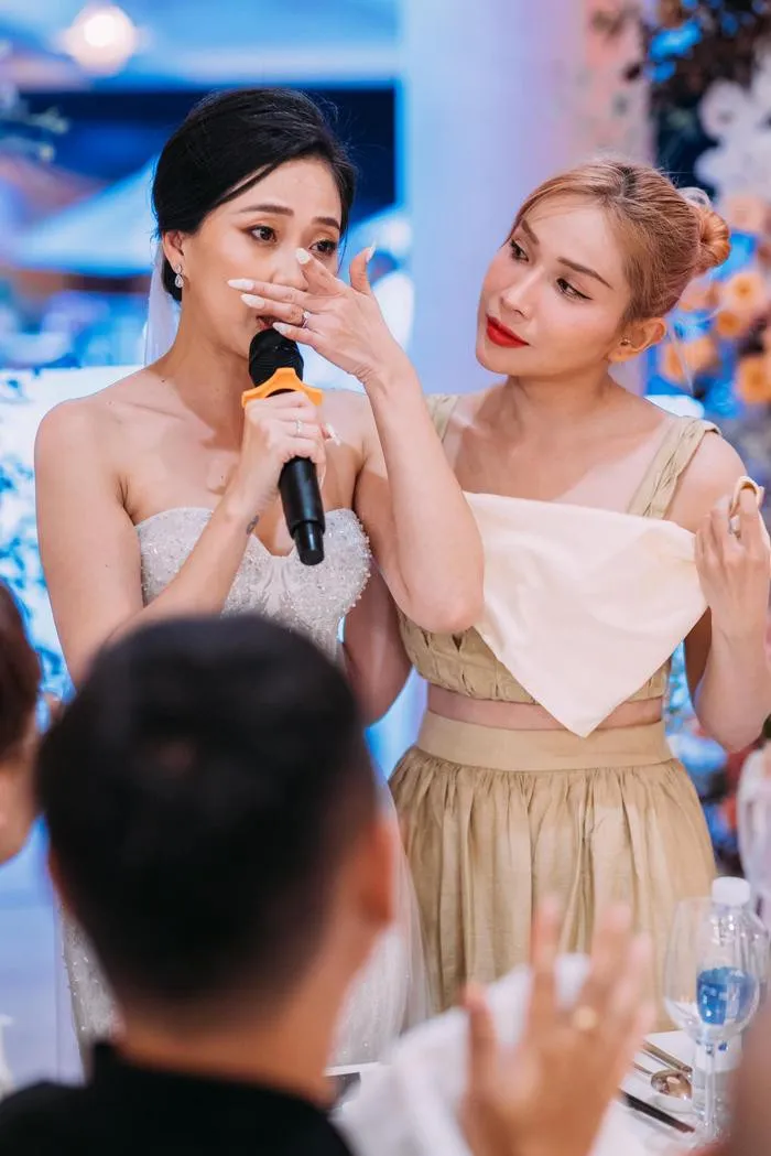 giua-nghi-van-choi-puka-kha-nhu-chia-se-anh-than-thiet-ben-1-sao-nu-vbiz-tiet-lo-tinh-trang-hien-tai (6)