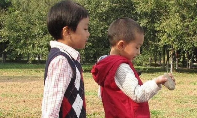 vo-tinh-phat-hien-vo-an-vung-nguoi-dan-ong-am-tham-dem-3-con-di-xet-nghiem-adn-nhan-cai-ket-khong-ngo (13)