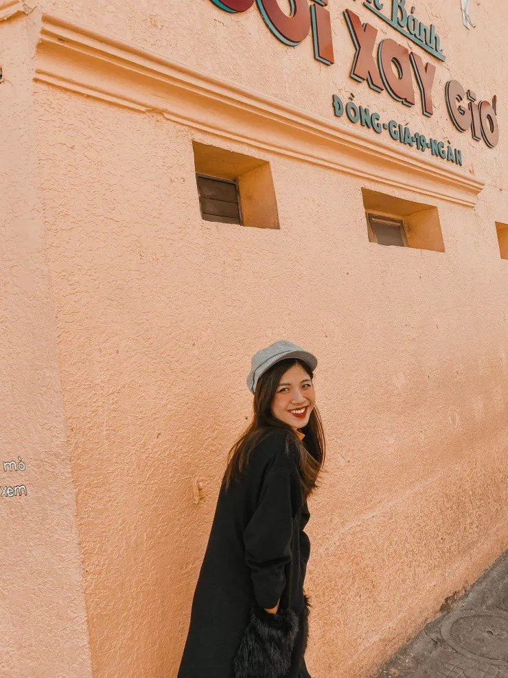 to-mo-cuoc-song-hot-girl-ong-nghiem-tham-gia-duong-len-dinh-olympia-5-nam-truoc-gio-ra-sao (7)