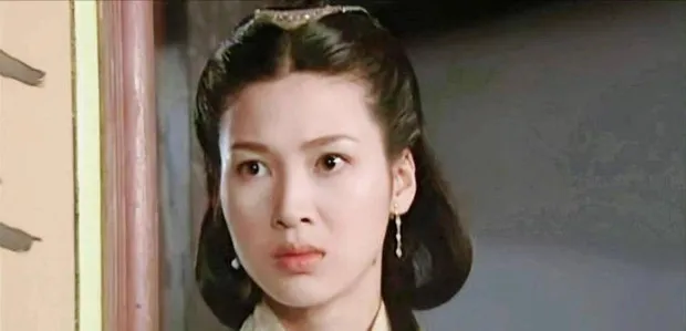 nu-dien-vien-noi-tieng-dut-tinh-voi-ban-trai-cuoi-dai-gia-17000-ty-nay-no-nan-tra-mai-khong-het (7)