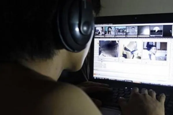 mot-nghe-si-lo-clip-rieng-tu-voi-nam-dao-dien-doi-dien-voi-nguy-co-bay-mau-su-nghiep (13)