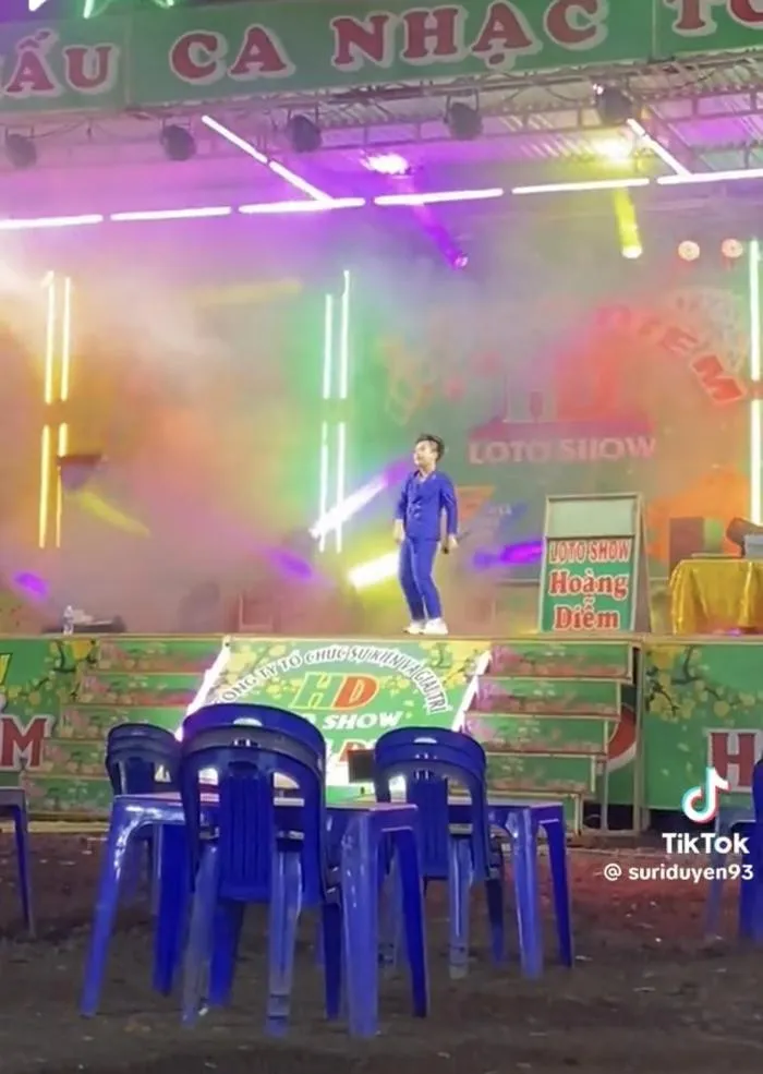 than-dong-am-nha-dinh-dam-mot-thoi-kiem-400-trieu-thang-nay-di-dien-loe-hoe-vai-nguoi-xem-netizen-chanh-long (2)