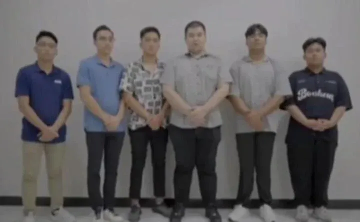 tha-ma-no-canh-vao-be-nuoc-cua-truong-quay-clip-cau-view-canh-sat-den-noi-tim-thay-5-nguoi-that-gap-chuyen-khong-may (7)