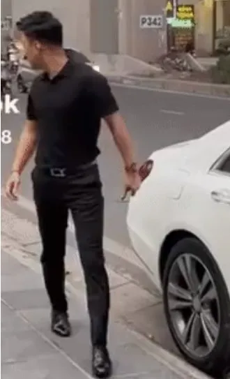 nam-dien-vien-dinh-dam-vbiz-vuong-tranh-cai-vi-phot-lo-thai-do-khong-than-thien-du-fan-chao-hoi-lich-su (5)