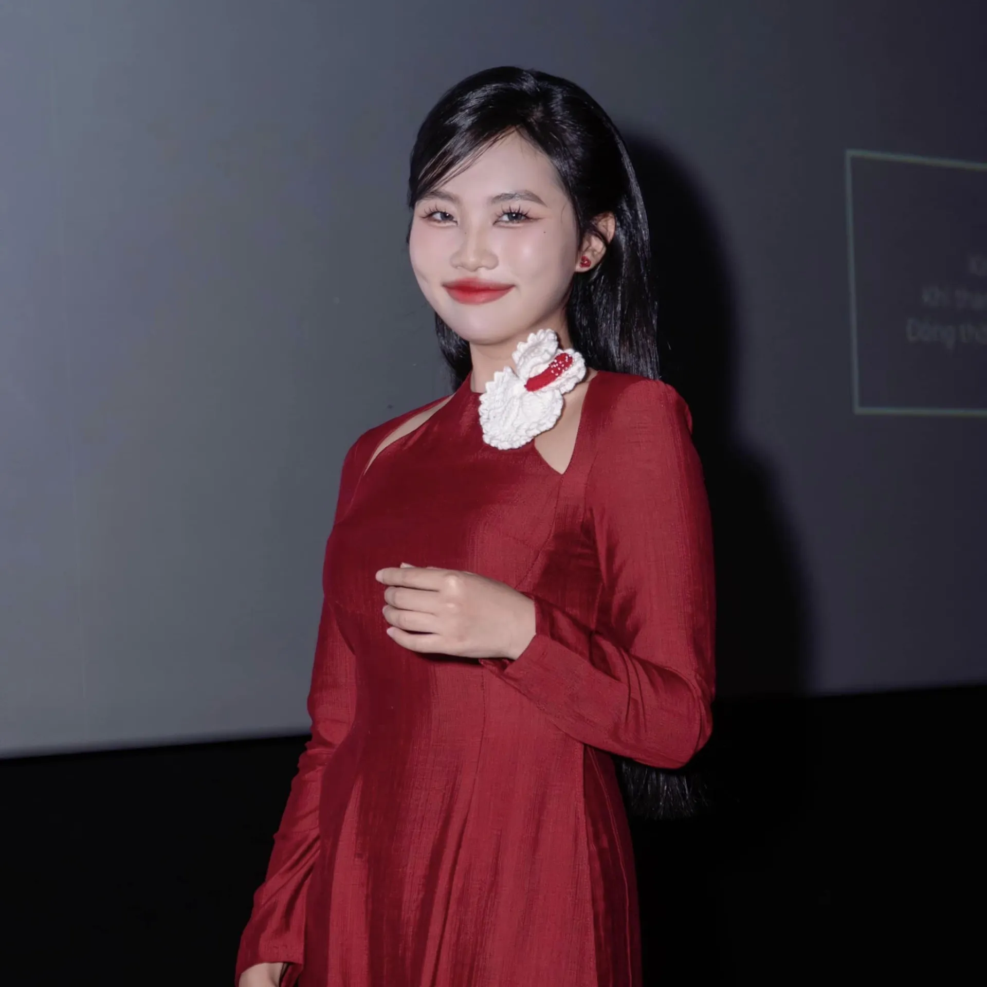 phuong-my-chi-phu-nhan-tin-don-clip-nhay-cam-nhung-video-56s-van-bi-lan-truyen-nhieu-nguoi-xin-link (31)