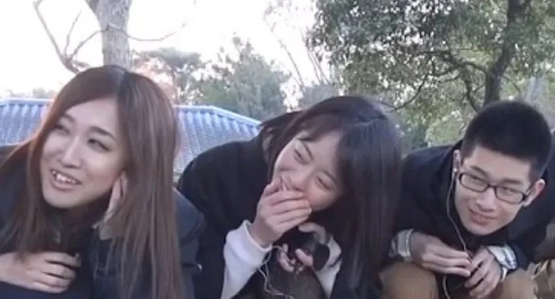 co-3-nguoi-con-nhung-chong-khong-noi-voi-vo-loi-nao-trong-suot-20-nam-biet-ly-do-ai-cung-soc (4)