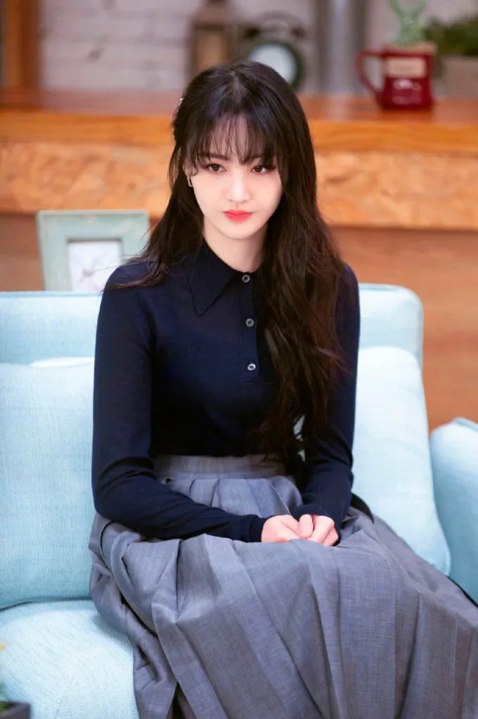 nu-dien-vien-noi-tieng-showbiz-bi-niem-phong-dau-gia-tai-san-vi-khoan-no-306-ty-dong-co-nguy-co-ngoi-tu (4)