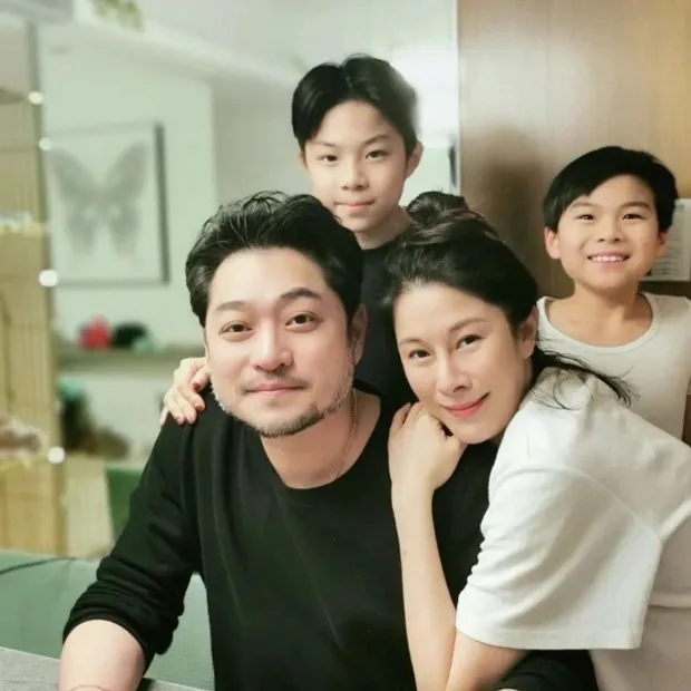 xot-xa-a-hau-phat-hien-qua-doi-tai-nha-rieng-dau-long-tin-nhan-gui-chong-nghi-van-nghi-uan (3)