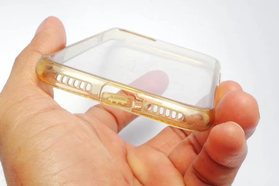 5-meo-lam-sach-op-lung-bi-o-vang-nhanh-don-gian-khong-ton-tien-ma-it-nguoi-biet (3)