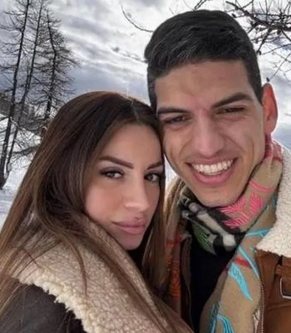 cap-nguoi-yeu-di-tren-2-chiec-may-bay-khac-nhau-nhung-gap-nan-chung-mot-ngay-vi-tri-cach-nhau-40-km (31)