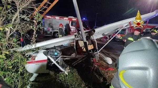 cap-nguoi-yeu-di-tren-2-chiec-may-bay-khac-nhau-nhung-gap-nan-chung-mot-ngay-vi-tri-cach-nhau-40-km (4)