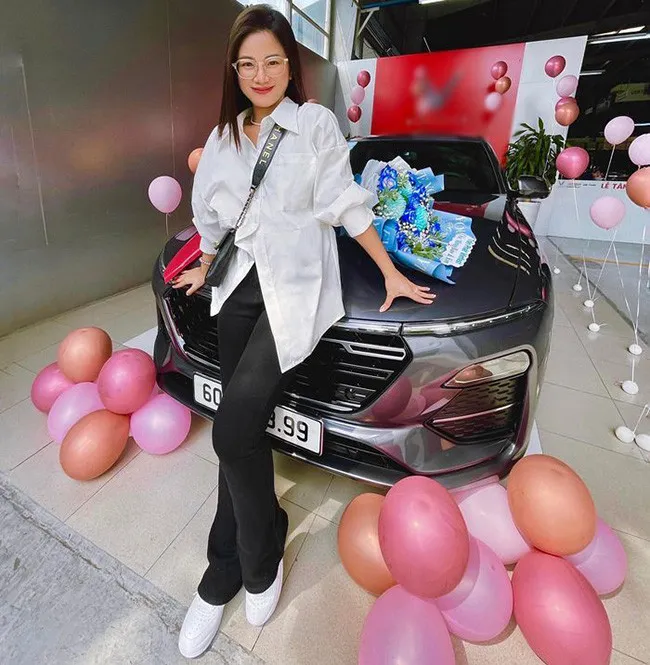 bao-mau-nha-doan-di-bang-so-huu-muc-luong-120-trieu-thang-moi-sinh-con-dau-long-so-huong-duoc-dac-an-chua-tung-co (3)