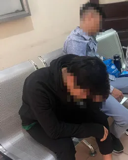 dua-ban-gai-ve-que-ra-mat-tinh-chuyen-ket-hon-chang-trai-ngo-nguoi-khi-nguoi-yeu-da-co-chong (4)