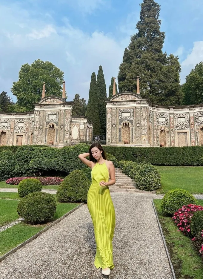 hoa-hau-viet-nam-tung-dang-clip-bi-tac-dong-vat-ly-den-muc-khong-ai-nhan-ra-gio-lay-chong-thieu-gia-tai-san-nghin-ty (81)