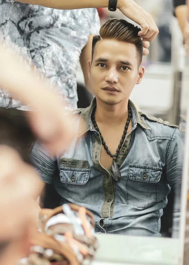 le-roi-hien-tuong-mang-mot-thoi-sau-10-nam-chim-lan-tuong-noi-tieng-ai-ngo-vo-no-co-y-dinh-xuat-gia (4)