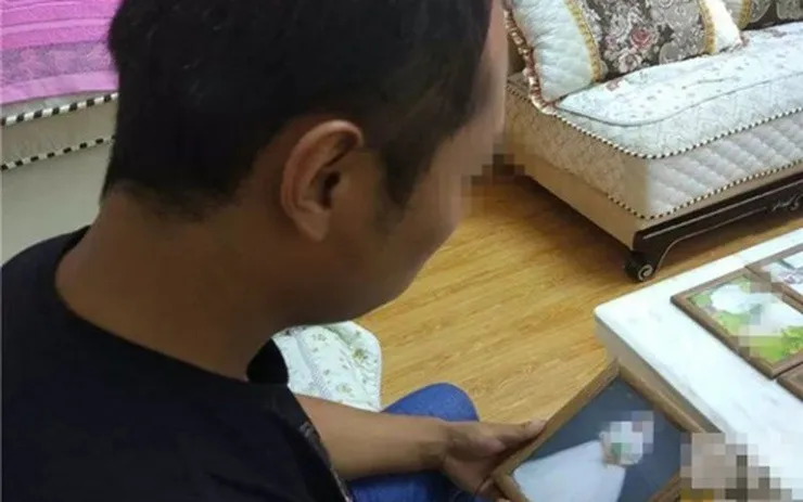 ep-con-gia-cuoi-nguoi-khong-yeu-co-dau-om-tien-sinh-le-bo-trong-truoc-ngay-cuoi-khien-bo-me-dieu-dung (113)