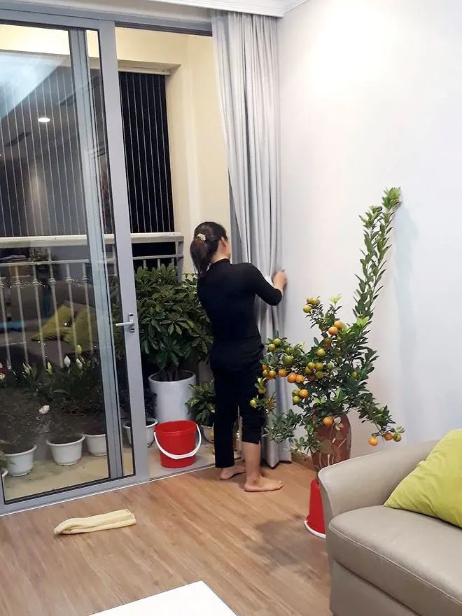 cuoi-nam-tranh-thu-don-dep-nha-cua-chi-vo-bun-run-tay-chan-phat-hien-bi-mat-dang-so-cua-chong (4)