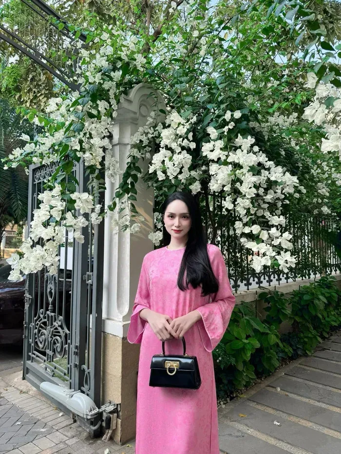 huong-giang-thong-bao-lay-chong-nam-2024-hoc-tro-ruc-rich-chuan-bi-phong-bi-day-khan-gia-thac-mac-mac-danh-tinh-nua-kia (10)
