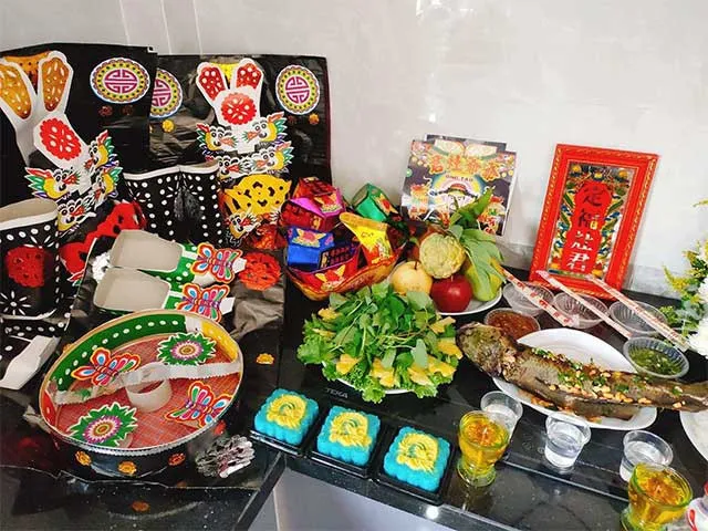 cung-ong-cong-ong-tao-nen-dung-ca-chep-nao-moi-dung-ca-chin-ca-song-hay-ca-chep-giay-mua-bao-nhieu-con (14)