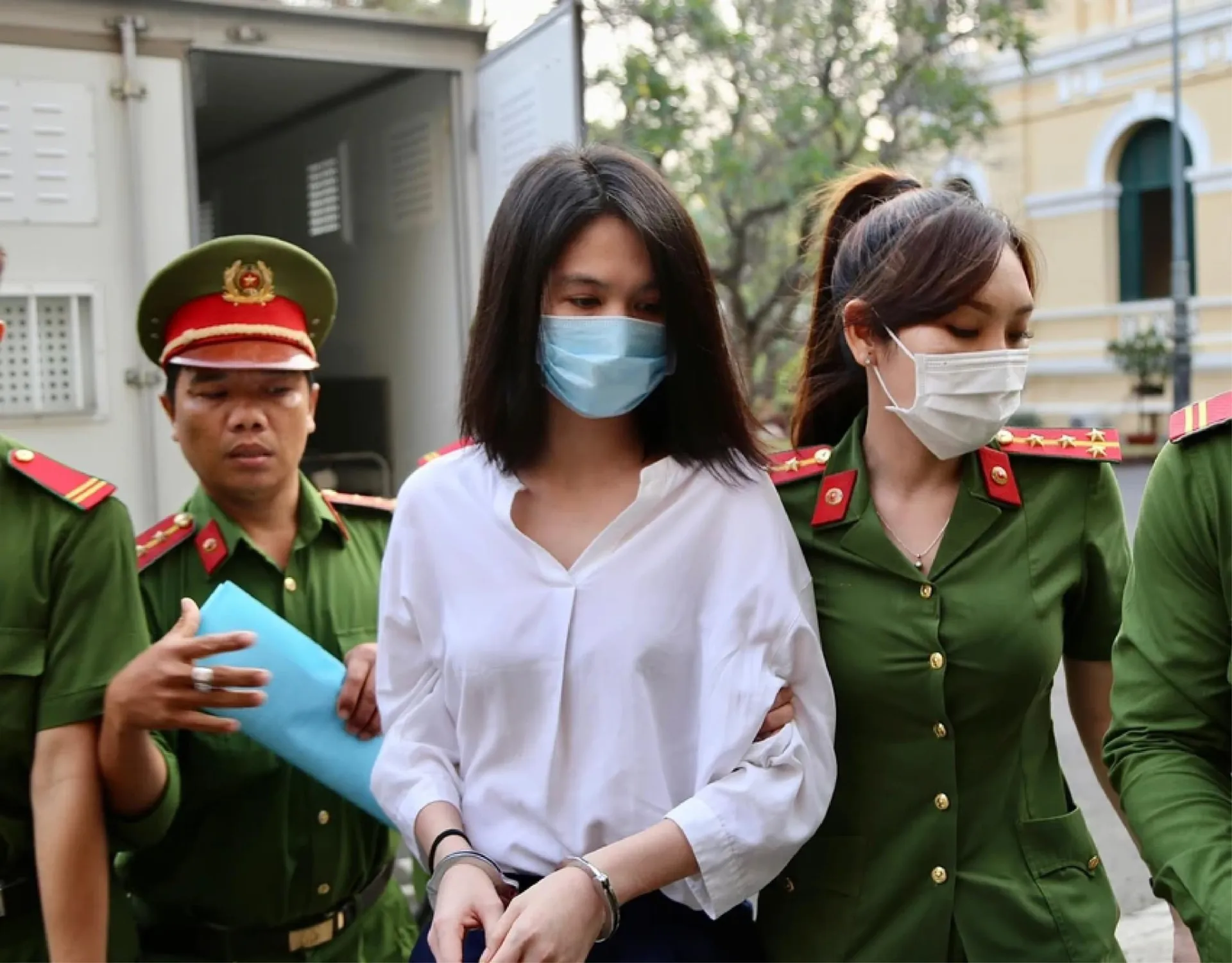 ngoc-trinh-bi-de-nghi-6-9-thang-tu-tet-co-the-khong-duoc-ve-nha (5)